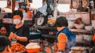 art kunst kunstmagazin koreanisches-street-food artist-ritual